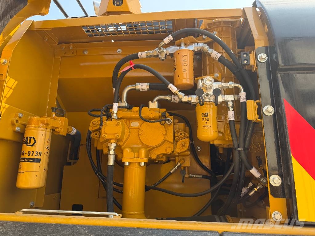 CAT 329D2L Source factory Raupenbagger
