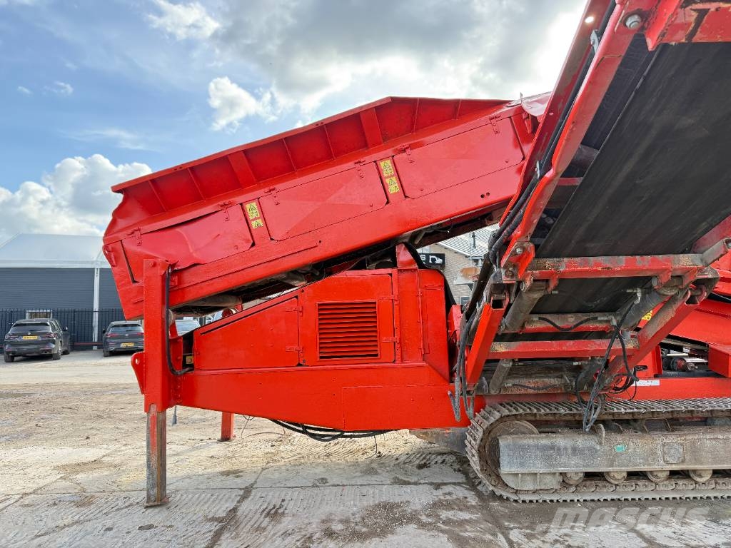 Terex Finlay 883T - 2 Side Conveyor / Auto Greasing Mobilna sita