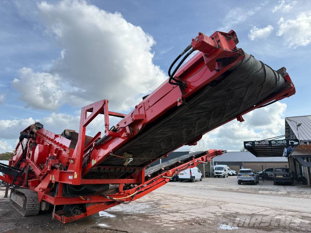 Terex Finlay 883T - 2 Side Conveyor / Auto Greasing Mobilna sita