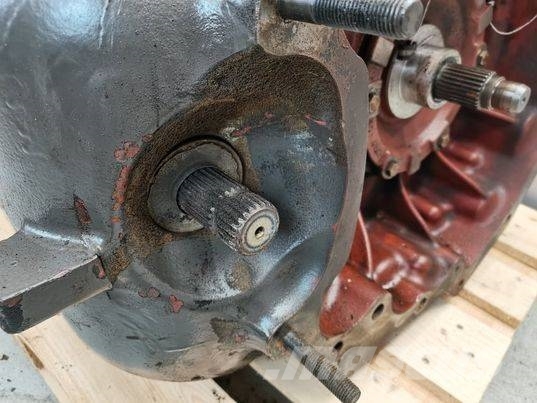 CLAAS Axion  C-matic 2097401001C case gearbox Gear