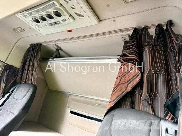 DAF XF 480 6x2/Standklima/Eu6/Komplettzug Priekabos su tentu