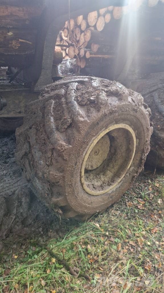 John Deere 1210 G Forwarder