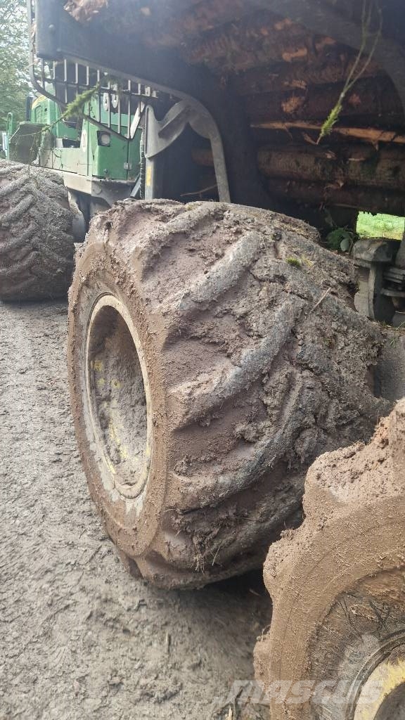 John Deere 1210 G Forwarder