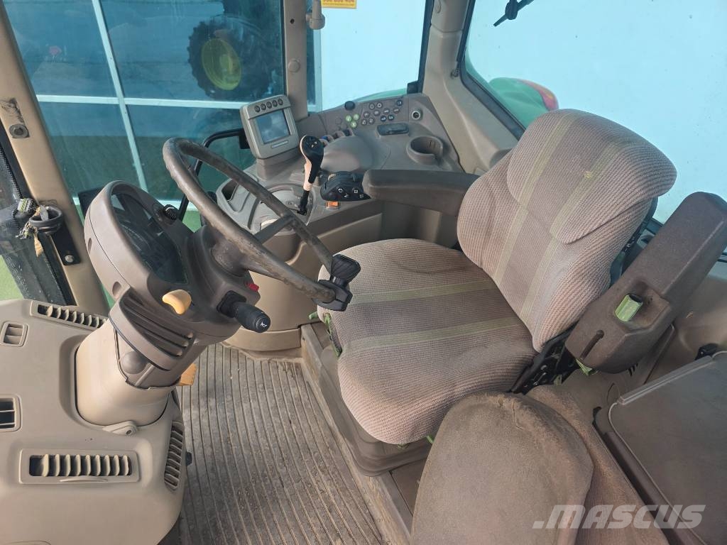 John Deere 7530 Premium Tractors