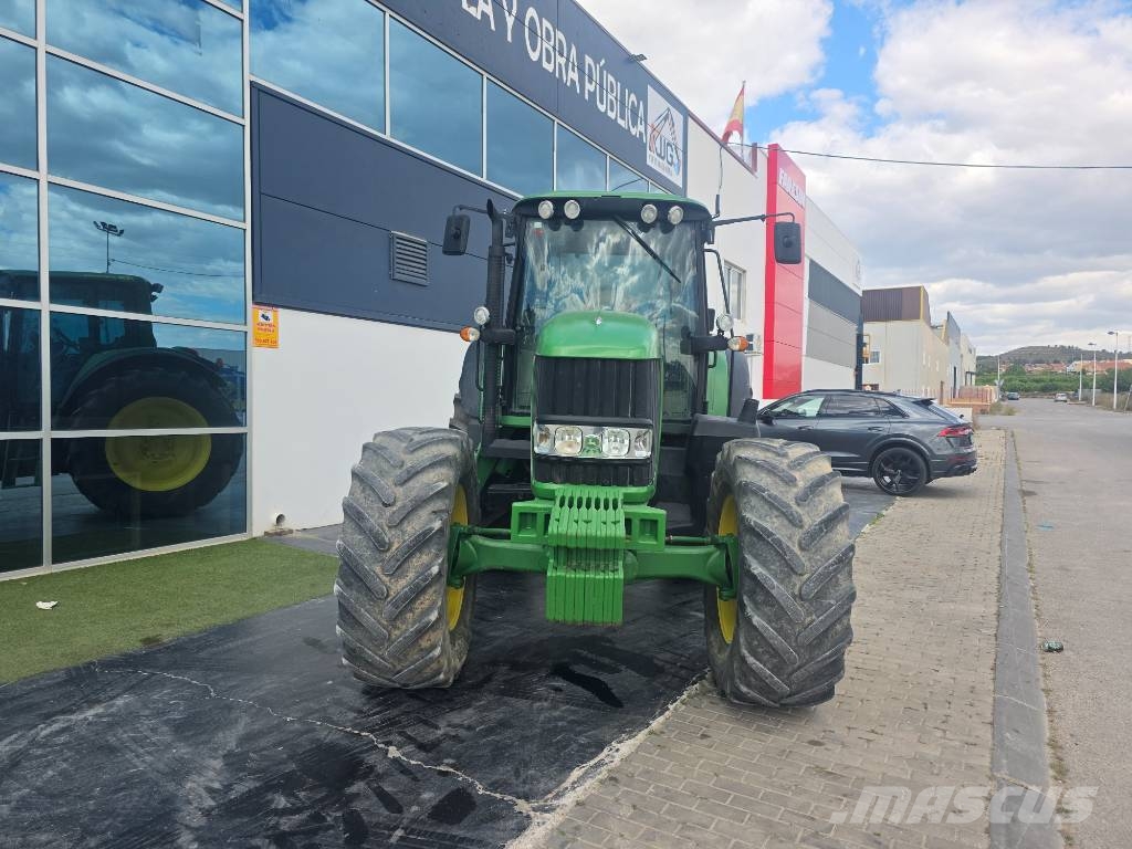 John Deere 7530 Premium Tractors