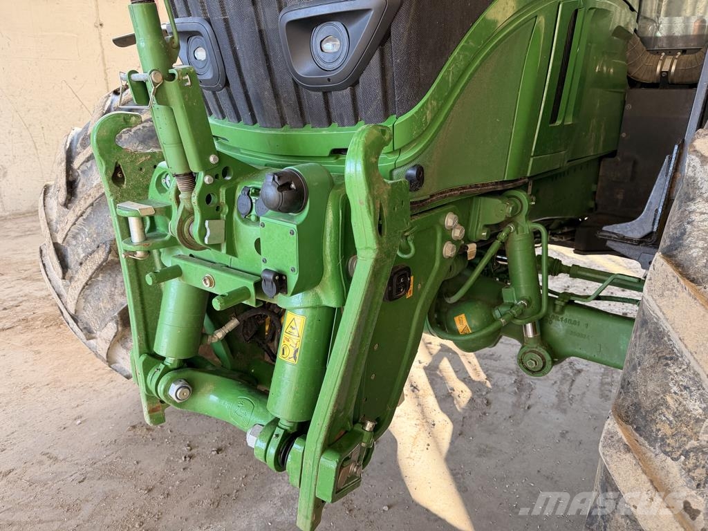 John Deere 6R250 Traktoren