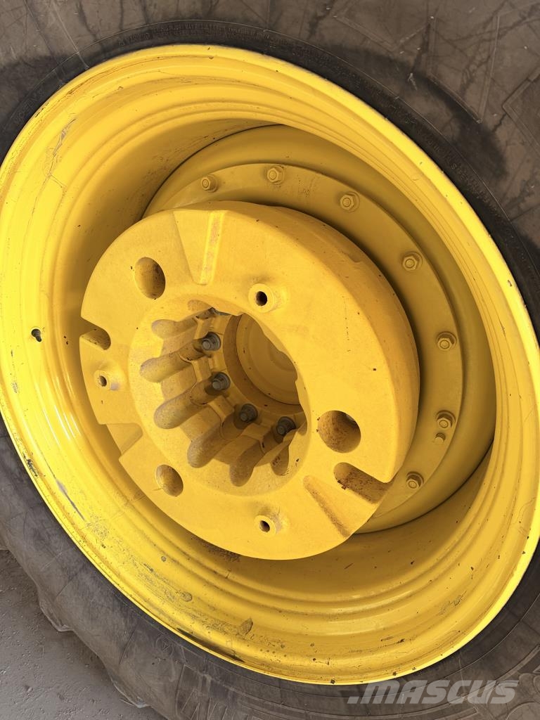 John Deere 6R250 Tractoren