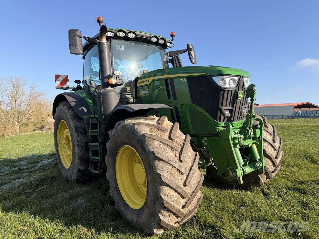 John Deere 6R250 Traktori