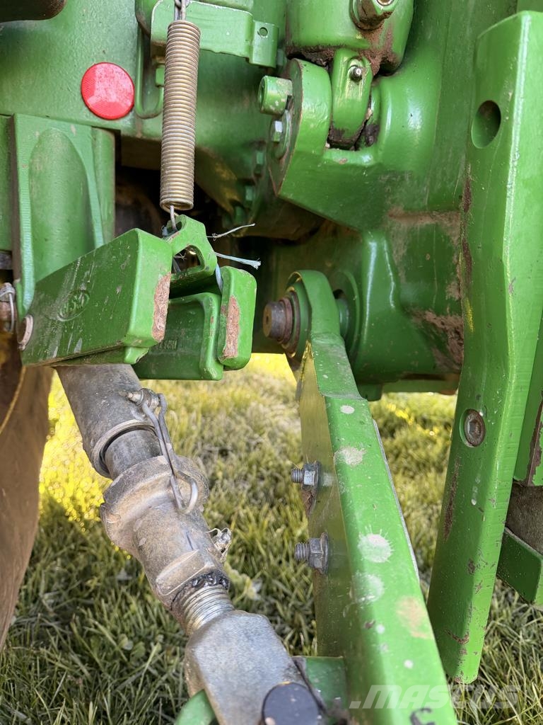 John Deere 6R250 Traktori