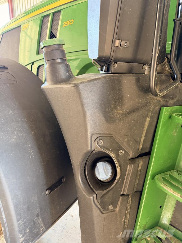 John Deere 6R250 Traktori
