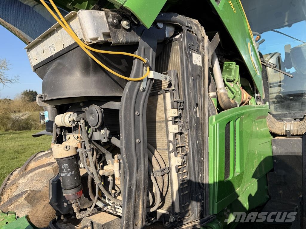 John Deere 6R250 Traktori
