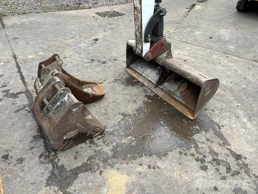 Bobcat E 26 Mini kotrók < 7t