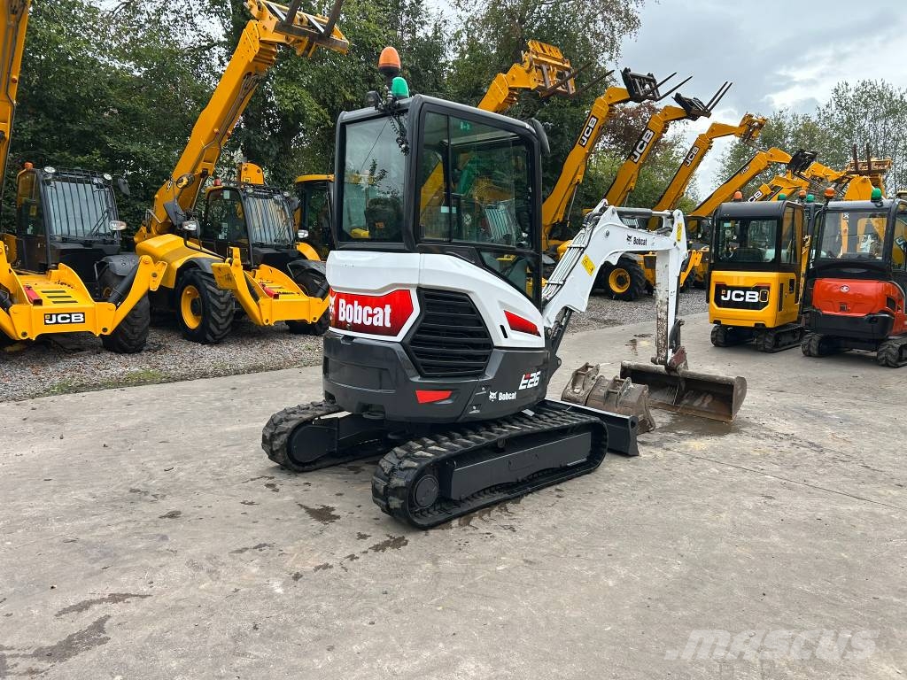 Bobcat E 26 Mini kotrók < 7t