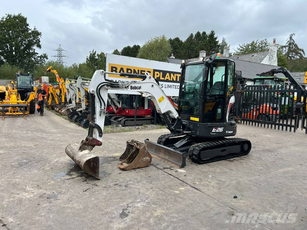 Bobcat E 26 Mini kotrók < 7t