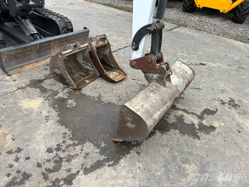 Bobcat E 26 Mini kotrók < 7t