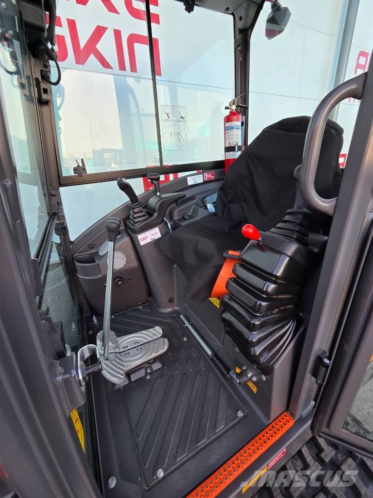 Volvo EC 18 E med Brenderup släp حفارات صغيرة أقل من 7 طن (حفارات صغيرة)