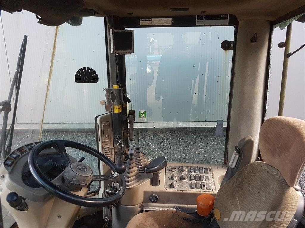 CASE 821C / 921C - Cabin/Kabine/Cabine Καμπίνες και εσωτερικό