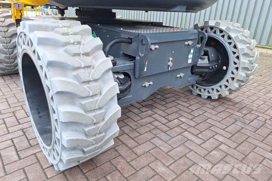 Haulotte HA20LEPRO Valid Inspection, Hybrid, 4x4x4 Drive, 2 ブームリフト　屈伸型