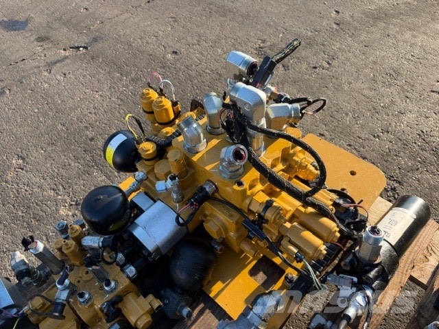 CAT 966XE USED HYDRAULIC PART COMPLET Гидравлическая система