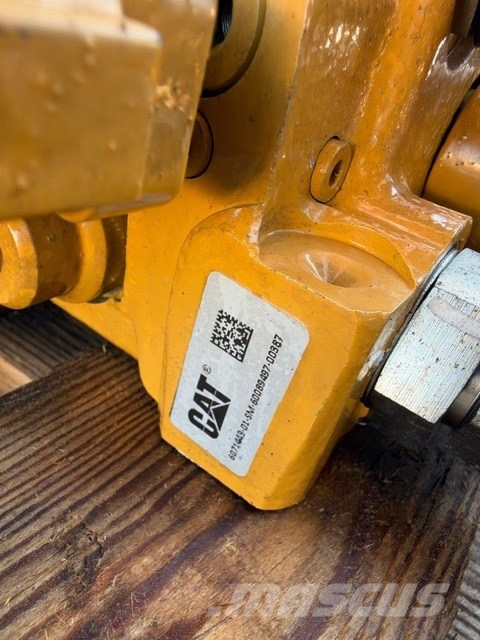 CAT 966XE USED HYDRAULIC PART COMPLET Гидравлическая система