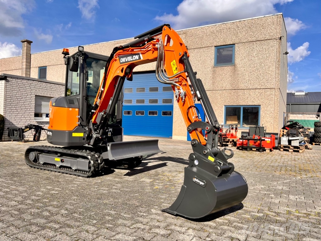 Develon DX27 Kaufen Mieten Minibagger Minibagger < 7t
