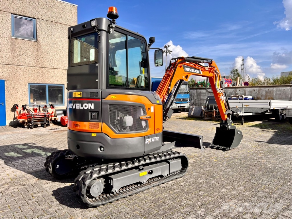 Develon DX27 Kaufen Mieten Minibagger Minibagger < 7t