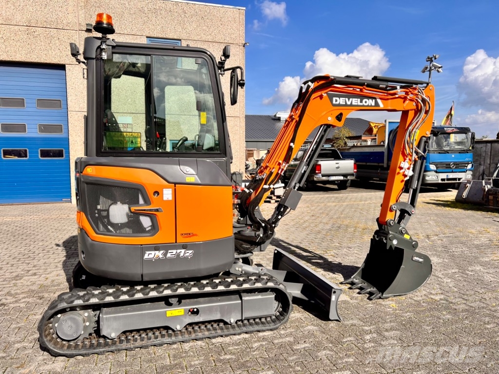 Develon DX27 Kaufen Mieten Minibagger Minibagger < 7t