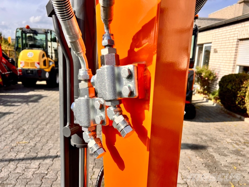 Develon DX27 Kaufen Mieten Minibagger Minibagger < 7t