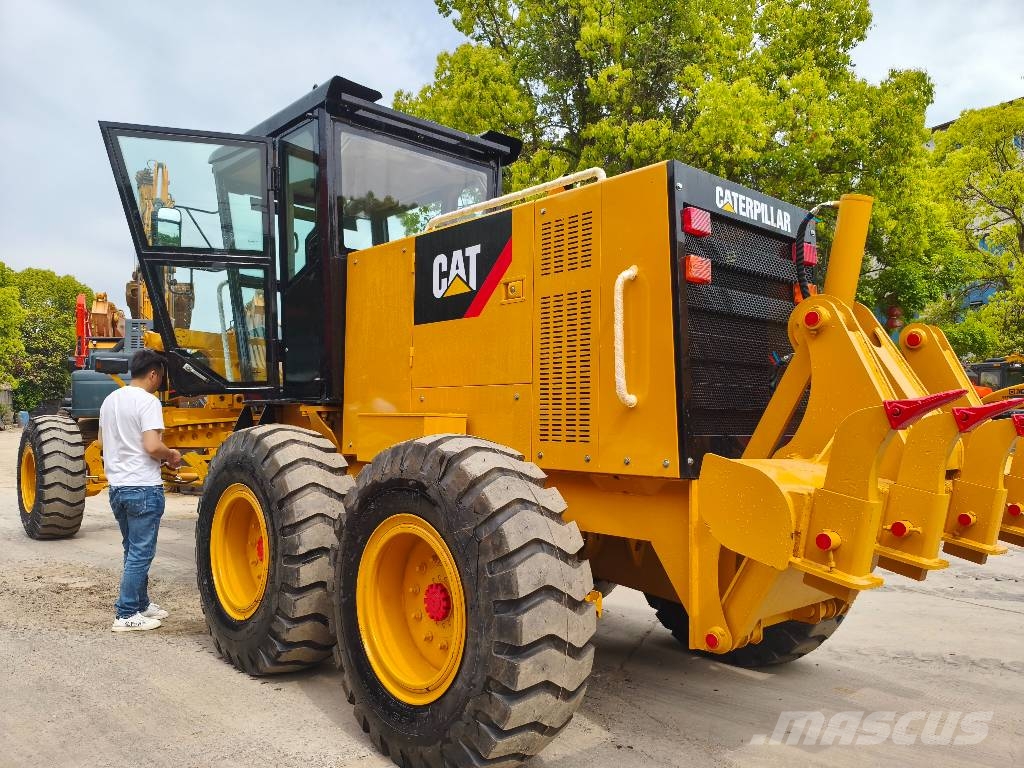 CAT 140 K 그레이더