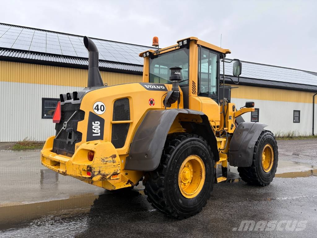 Volvo L60G lastmaskin, låga timmar, spakstyrning Hjullastare