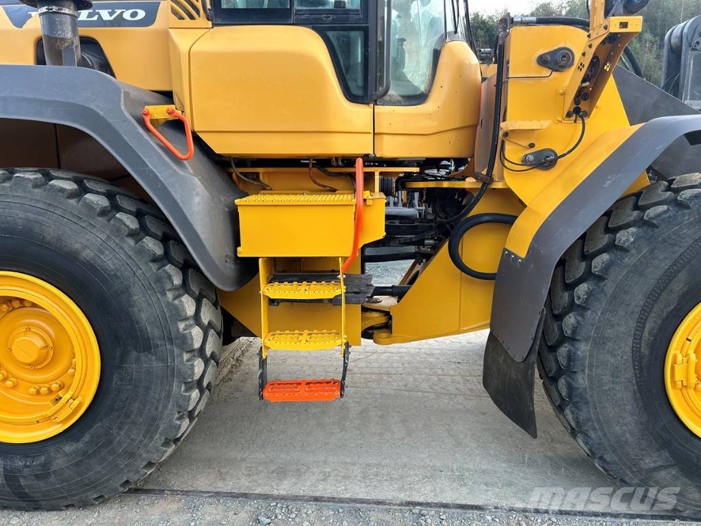 Volvo L 120 H Pás carregadoras de rodas