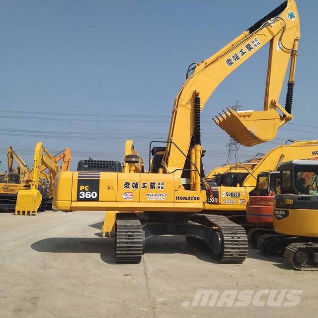 Komatsu PC 360-7 حفارات زحافة