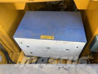 Haulotte HA12-I V-3498 FOR EXPORT ONLY EO Вертикальні щоглові підйомники