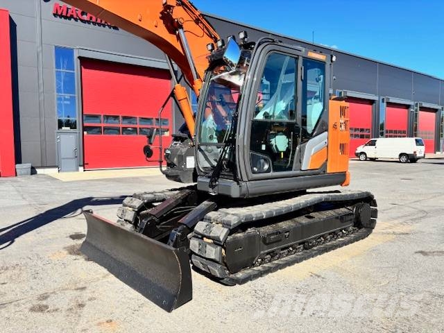 Hitachi ZX 135US-7 Stage V/ Rototilt+Pihdit,Rasvari Ym 履带挖掘机