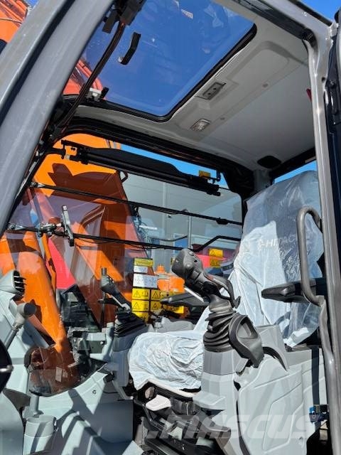 Hitachi ZX 135US-7 Stage V/ Rototilt+Pihdit,Rasvari Ym 履带挖掘机