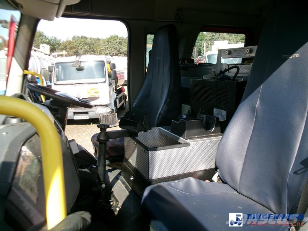 Volvo FL280 4X2 RHD crewcab fire engine + pump & waterta 消防车