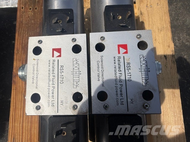 Terex Pegson NEW HYDRAULIC BLOCK Hydraulika