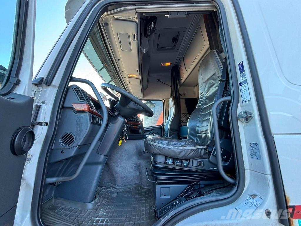 Volvo FM410 6x2*4 CARRIER SUPRA 950 MT / 2 ZONE FRIDGE Isotermos y frigoríficos