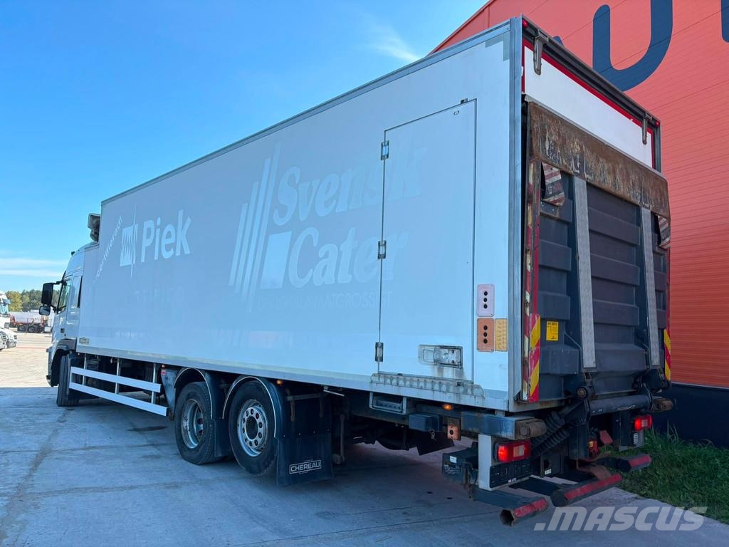 Volvo FM410 6x2*4 CARRIER SUPRA 950 MT / 2 ZONE FRIDGE Isotermos y frigoríficos