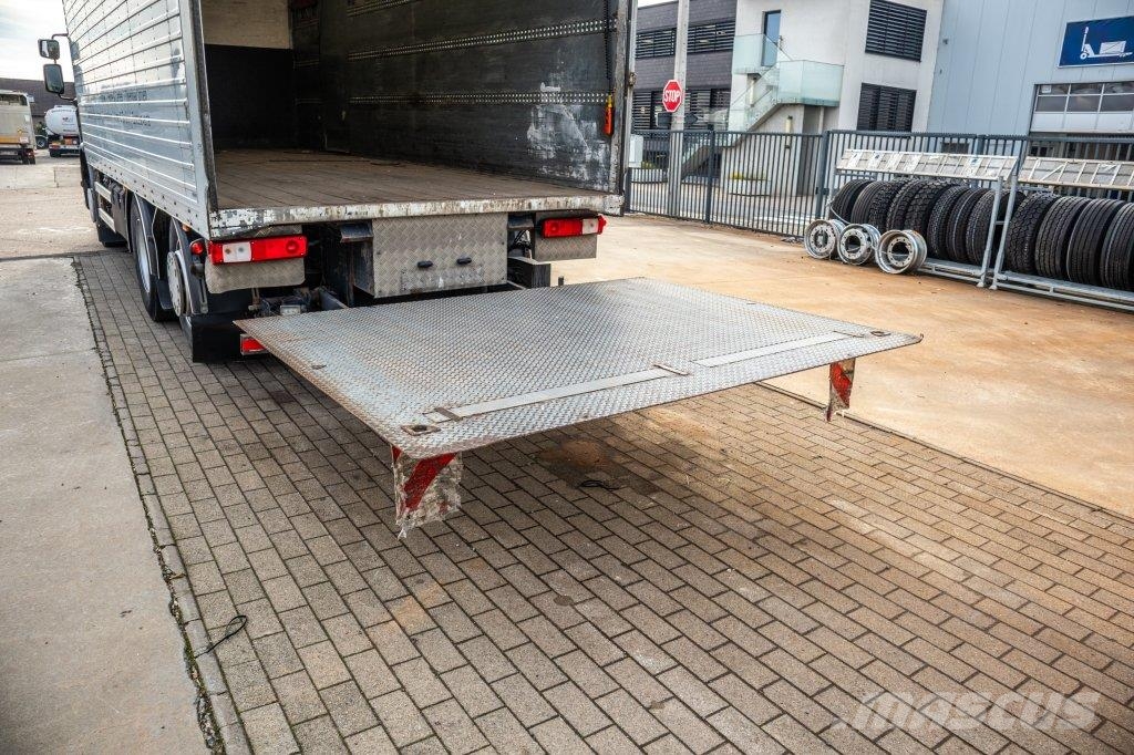 Renault PREMIUM 340 DXI-6X2 Kofferaufbau