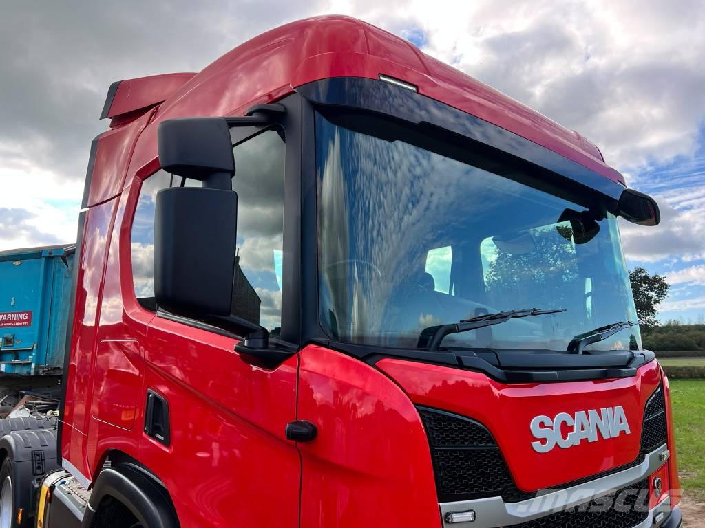 Scania P 450 牵引车
