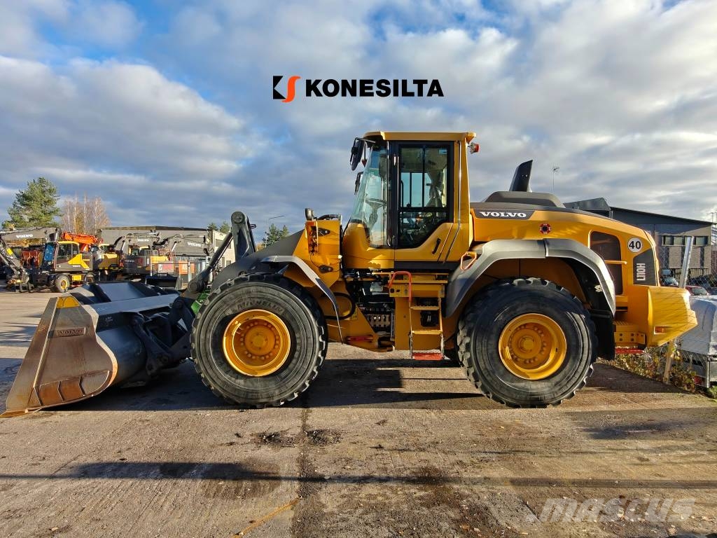 Volvo L 110 H pienet tunnit Incarcator pe pneuri