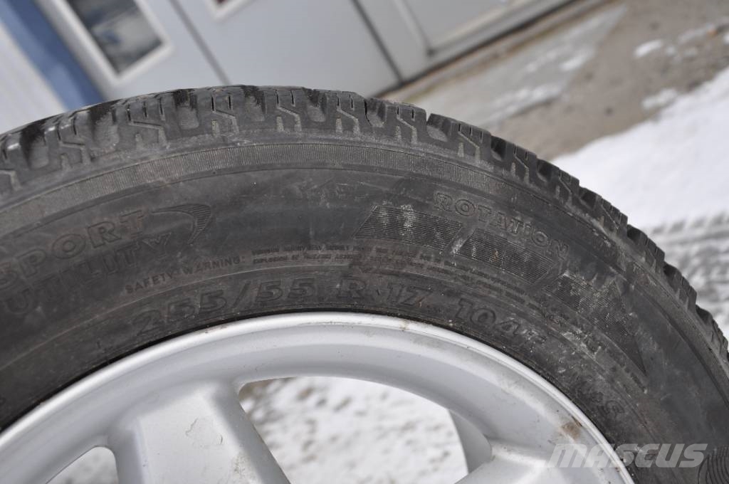 Nokian Hakkapeliitta 255/55/17 Vinterdäck med fälg Reifen