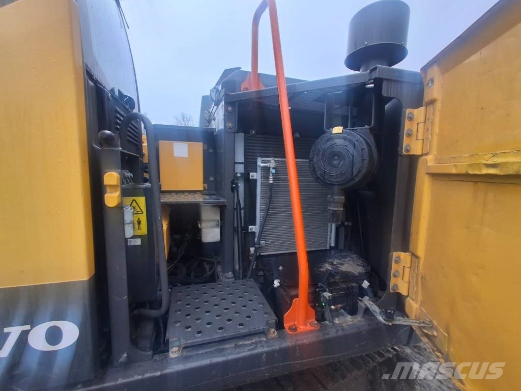 Volvo EC 140 EL 履带挖掘机