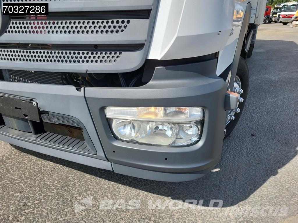 Mercedes-Benz Atego 1524 Atego 4X2 15tonner 6-cylinder 2000kg La ボックスボディー、ウイング、箱車