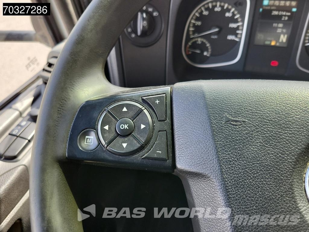 Mercedes-Benz Atego 1524 Atego 4X2 15tonner 6-cylinder 2000kg La ボックスボディー、ウイング、箱車