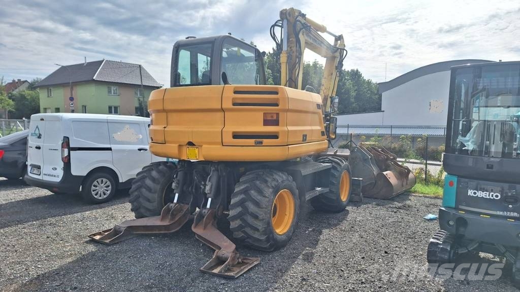 New Holland MH 3.6 Bagri na kolesih