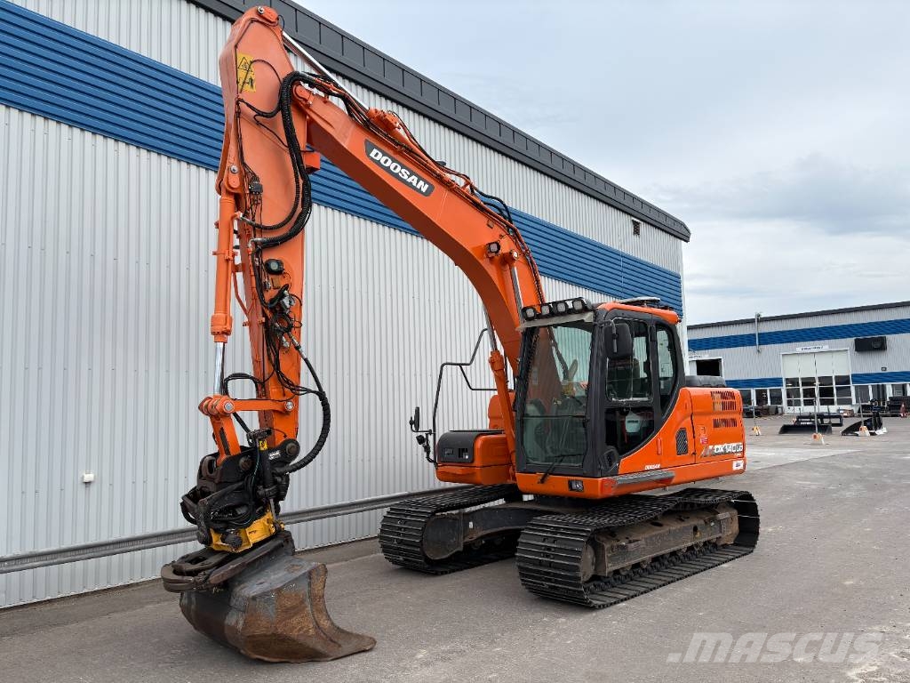 Doosan DX 140 LC-3 Pelle sur chenilles