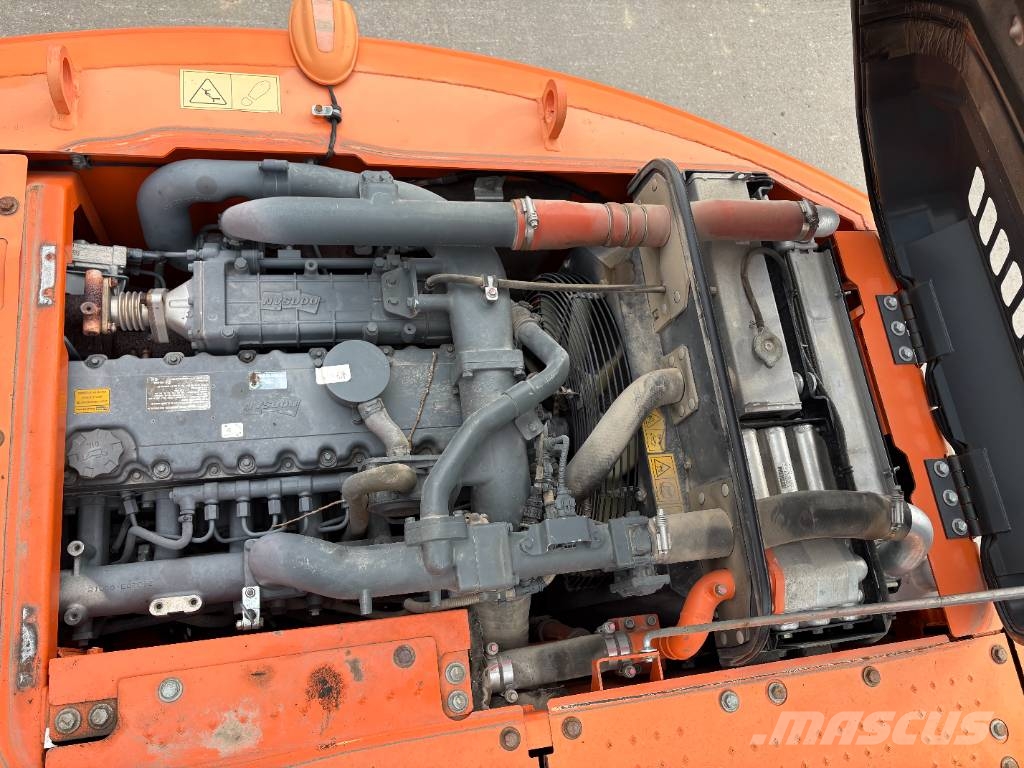 Doosan DX 140 LC-3 Pelle sur chenilles