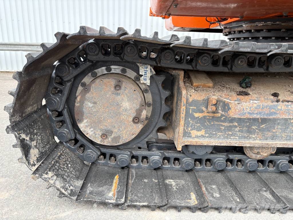 Doosan DX 140 LC-3 Pelle sur chenilles